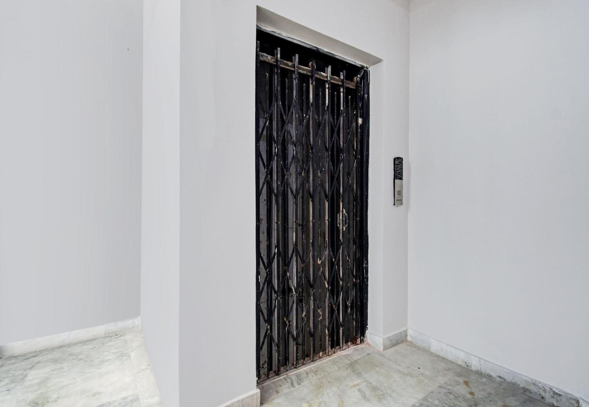 Super Hotel O J M T Upasana Kolkata Luaran gambar
